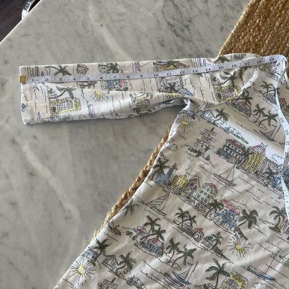 Cute Talbots coastal print tee 🌴 - Picture 6 of 8